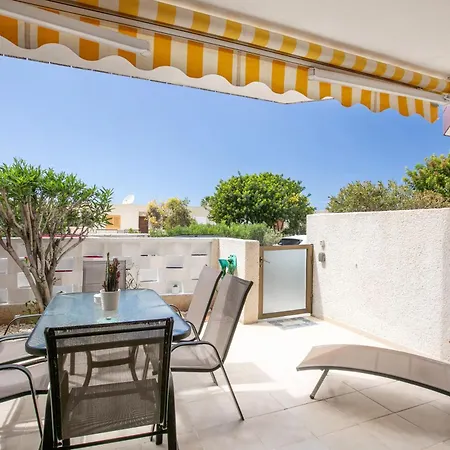 Cerca De La Playa Apartment *