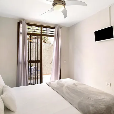 Cerca De La Playa Apartment *